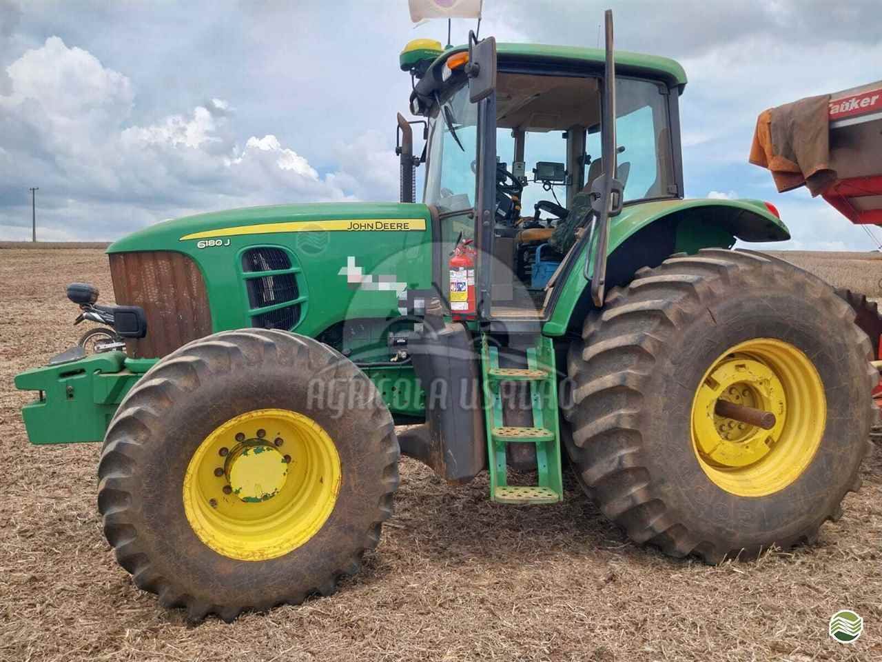TRATOR JOHN DEERE JOHN DEERE 6180J Tração 4x4 Agrícola Usadão TAQUARITUBA SÃO PAULO SP